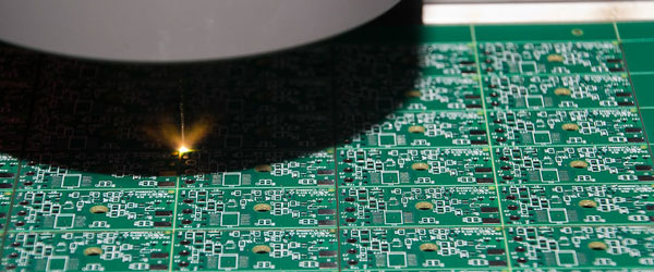 PCB分板方式有哪些？什么是激光PCB分板？(圖2)